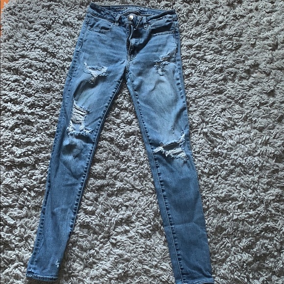 AE HIGH RISE JEANS - Picture 2 of 4